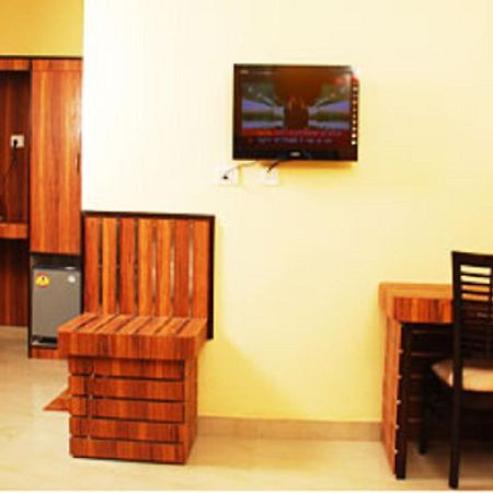 Didi Hotel Lucknow Exterior foto